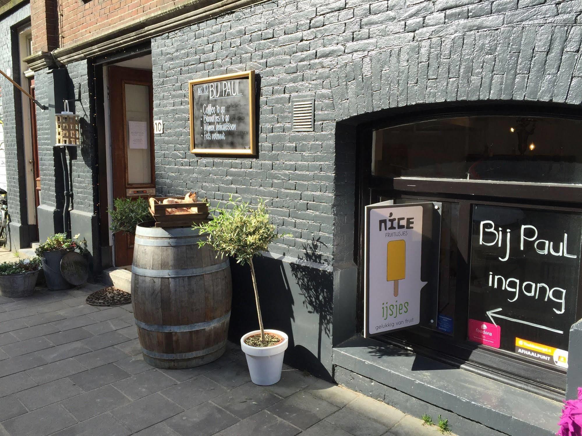 Nine-T-Teen Bed And Boutique Amsterdam Eksteriør bilde